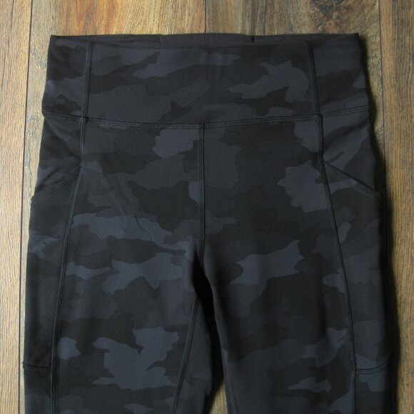 Lululemon Invigorate tight size 6 *EUC - Picture 5 of 13
